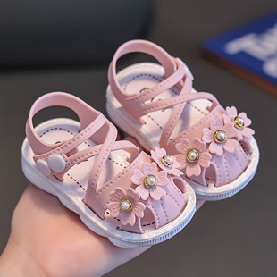 2023夏季新款婴幼儿防滑软底轻便凉鞋女童宝宝可爱防水包头学步鞋