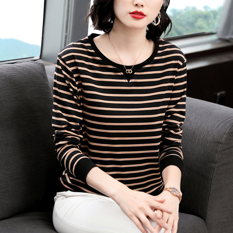 纯棉长袖t恤女宽松50岁妈妈打底衫