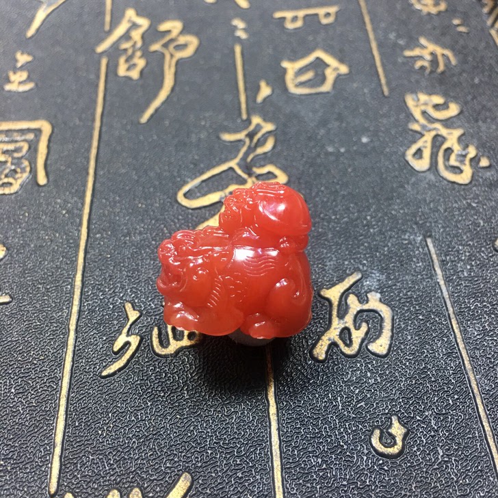 南红玛瑙貔貅