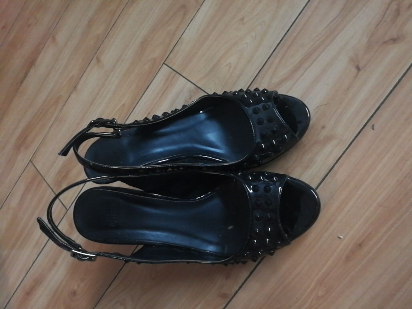 【黑色高跟鞋凉鞋】_二手_转让_回收 – 闲鱼