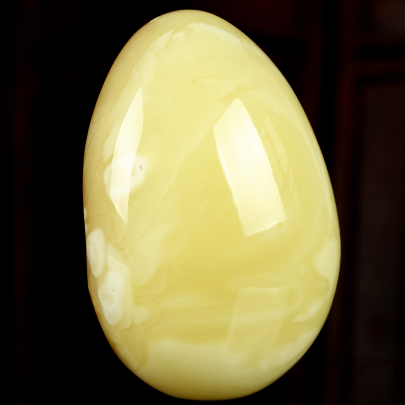 30.36克【收藏重器】 天然满蜜白花 水滴形光面蜜蜡坠子 c056q