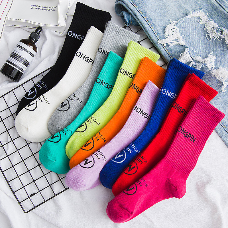 潮流袜子女中筒袜韩版学院风纯棉秋冬宝蓝运动长袜ins网红字母袜