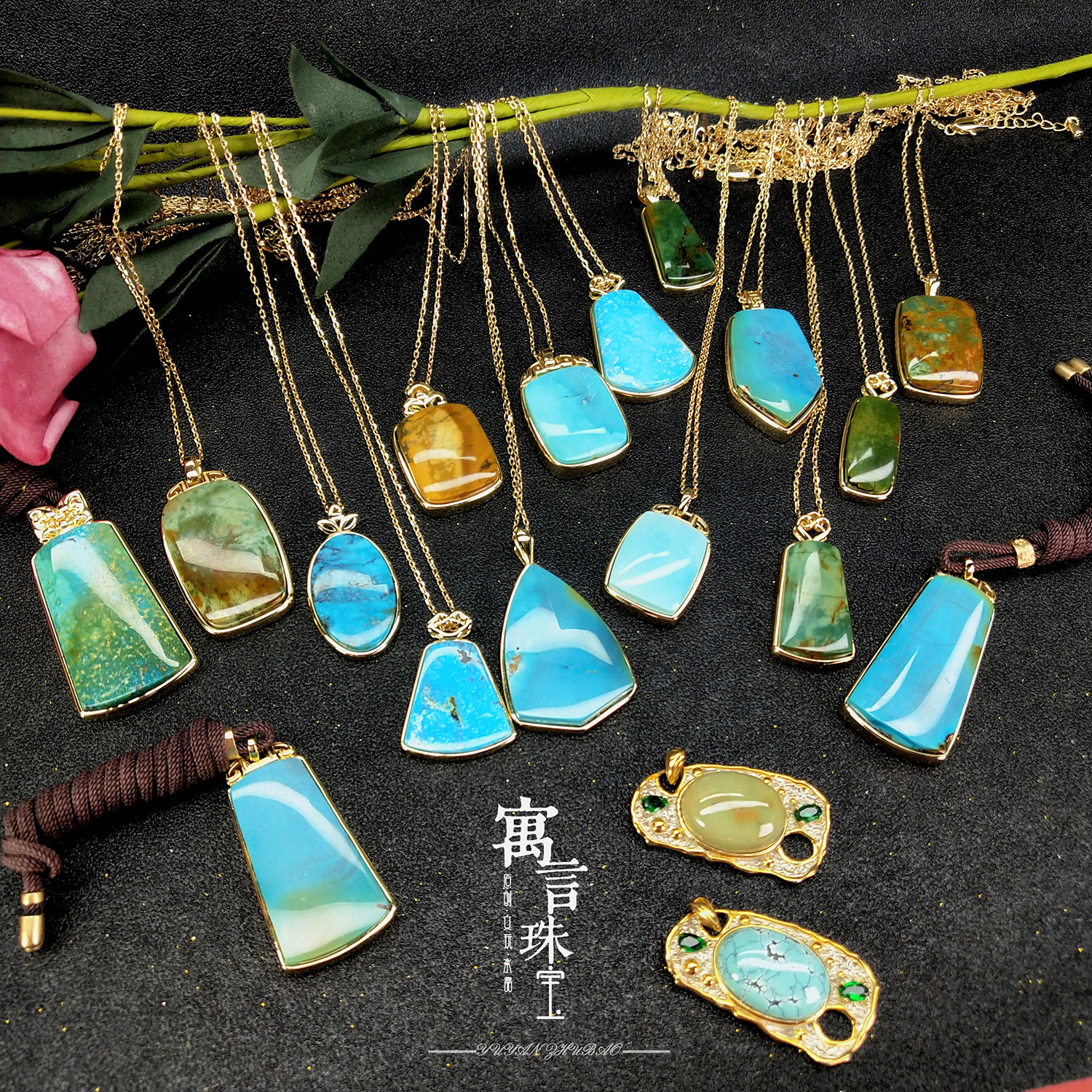 湖北原矿绿松石镶嵌吊坠情侣项链平安无事牌时尚简约风饰品配饰礼