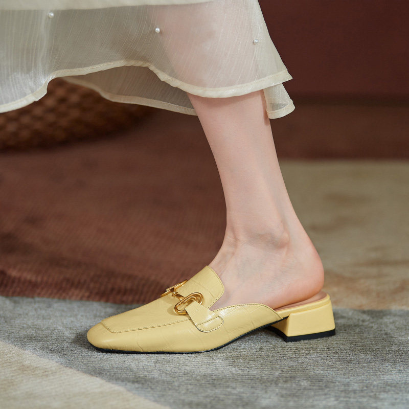 大码包头凉拖鞋女外穿平底休闲网红半拖时尚懒人穆勒鞋中跟单鞋潮