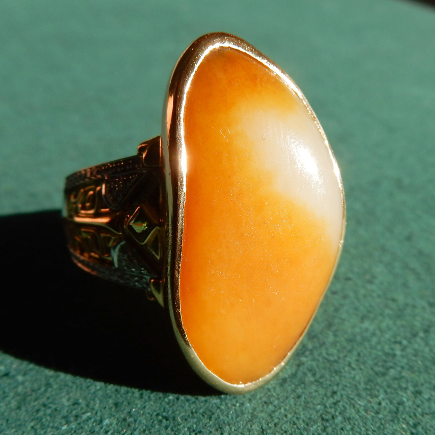 方言和田玉精品高糯高脂一线天金包银独颗籽料18k金镶玉豪华戒指w