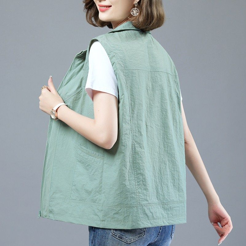 夏天马甲女薄款2022大码宽松胖mm短款背心夏季透气中年妈妈装坎肩