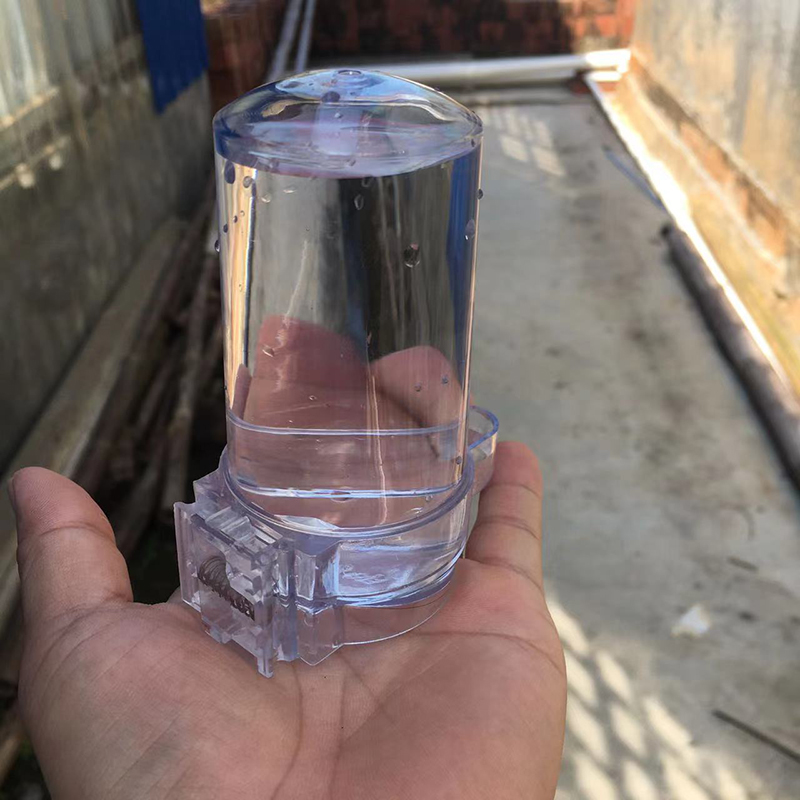 画眉鸟笼配件饮水器防撒防洗澡防大便净水器鸟食杯水杯弹簧卡扣