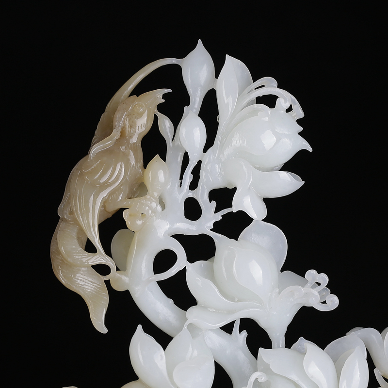 省级玉雕大师文军作品 和田玉镂空玉兰花摆件 198克