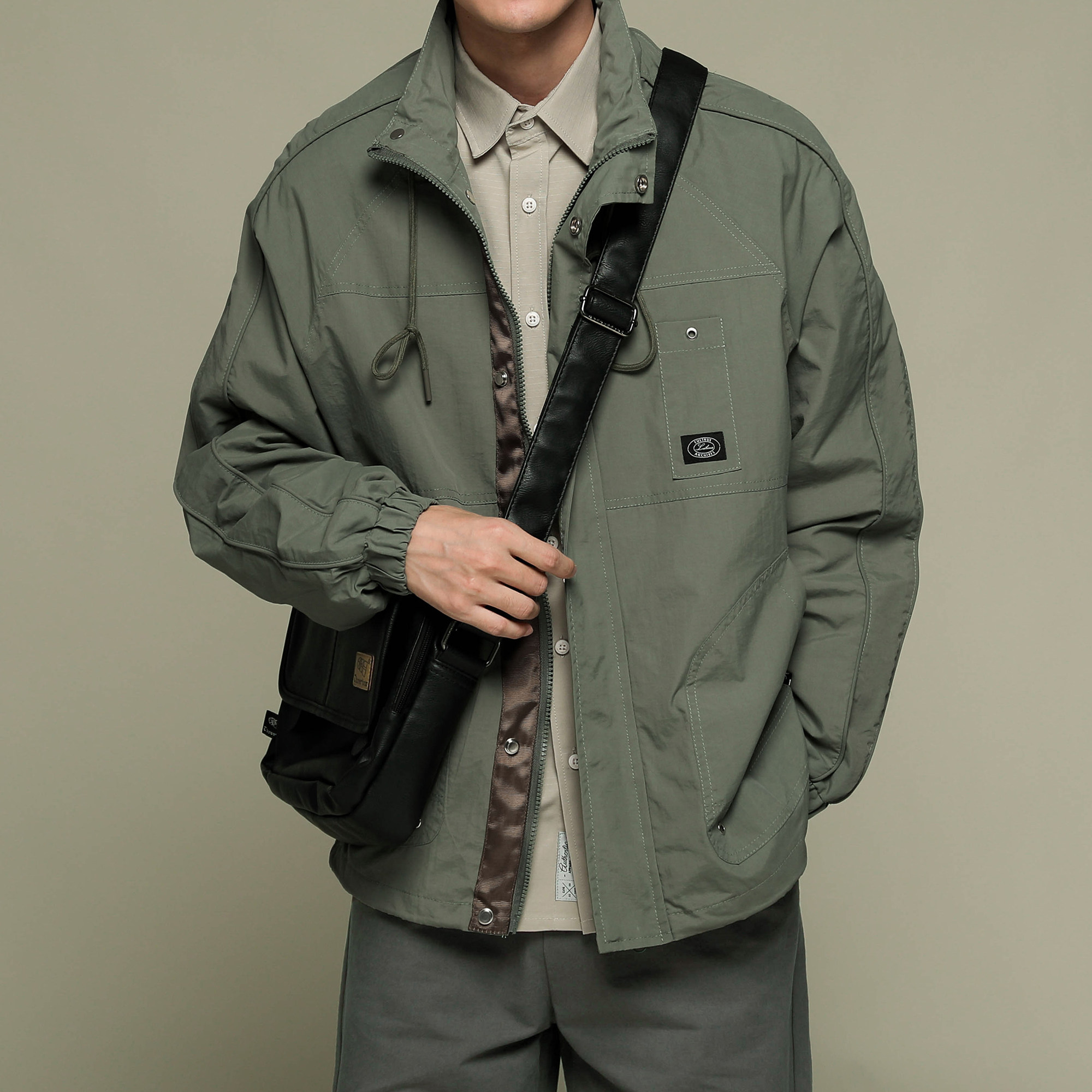 写意秋日系复古纯色工装风外套男cityboy基础百搭插肩袖立领风衣