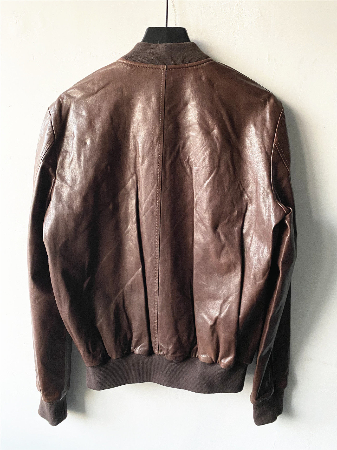 大鲨鱼羊皮立领哈灵顿灵顿夹克四条riri拉链皮衣