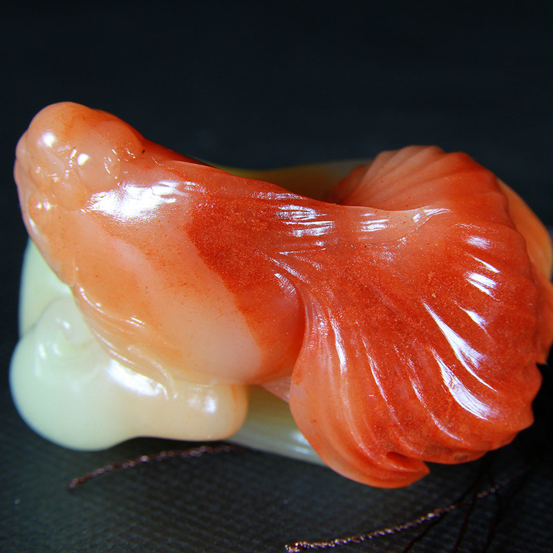 《金鱼》国石精品 福建寿山石玩件