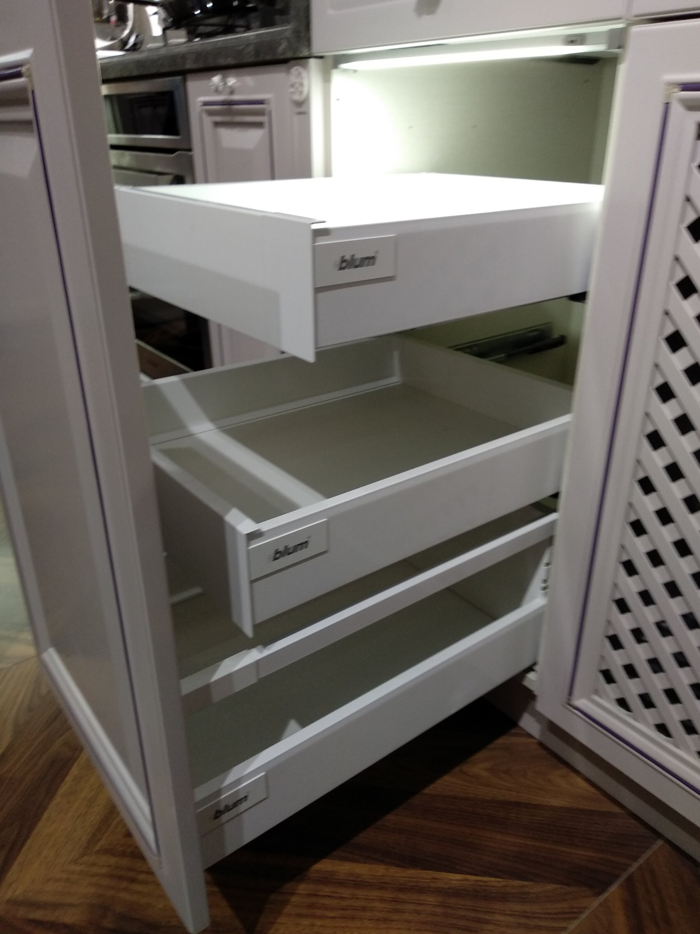 blum百隆百变星橱柜阻尼骑马抽缓冲轨道丝光白特拉黑色豪华抽滑道