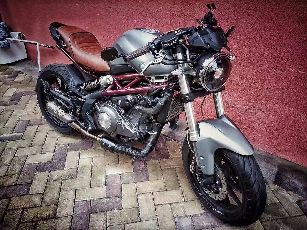 适用贝纳利小黄龙300改装短尾总成 咖啡改装复古改装套件定制改装