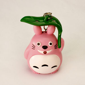 bs-128 宫崎骏打伞龙猫动漫卡通挂件钥匙扣树叶龙猫发光发声05