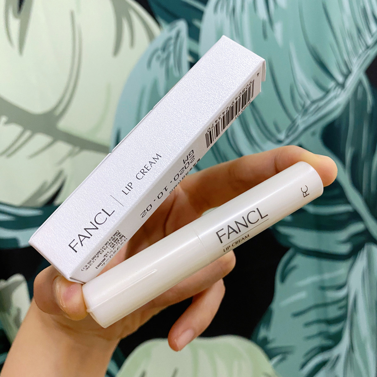 一折芳珂唇膏_日本fancl芳珂无添加润唇膏 氨基酸滋润保湿淡唇纹护