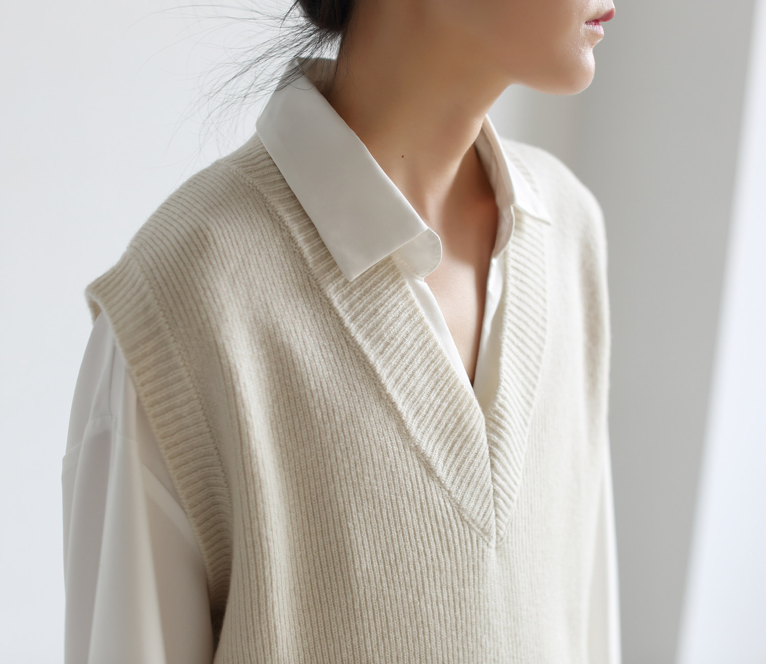 ss stduio 26支100羊毛衫 春秋针织马甲女外搭 v领叠穿别致背心