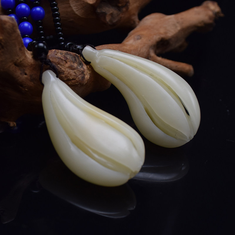 寿山芙蓉石 挂件套件 《玉兰花》 石艺俱佳