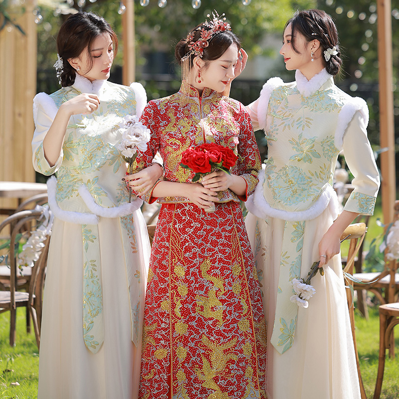 中式婚礼伴娘服冬季中国风2022新款姐妹团加厚显瘦平时可穿礼服女