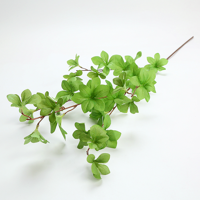 家居装饰仿真植物绿植盆栽大吊钟叶子马醉木客厅餐桌假花插花摆件