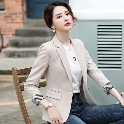 韩版小西装女2020春秋新款短款修身外套时尚显瘦九分袖洋气休闲装