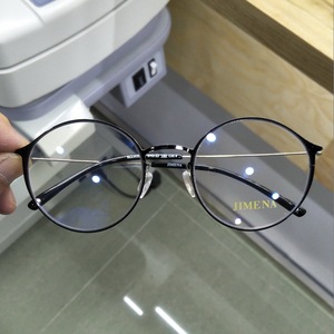 不压鼻梁超轻超薄钛合金眼镜框男女镜腿无螺丝复古全框近视眼镜架