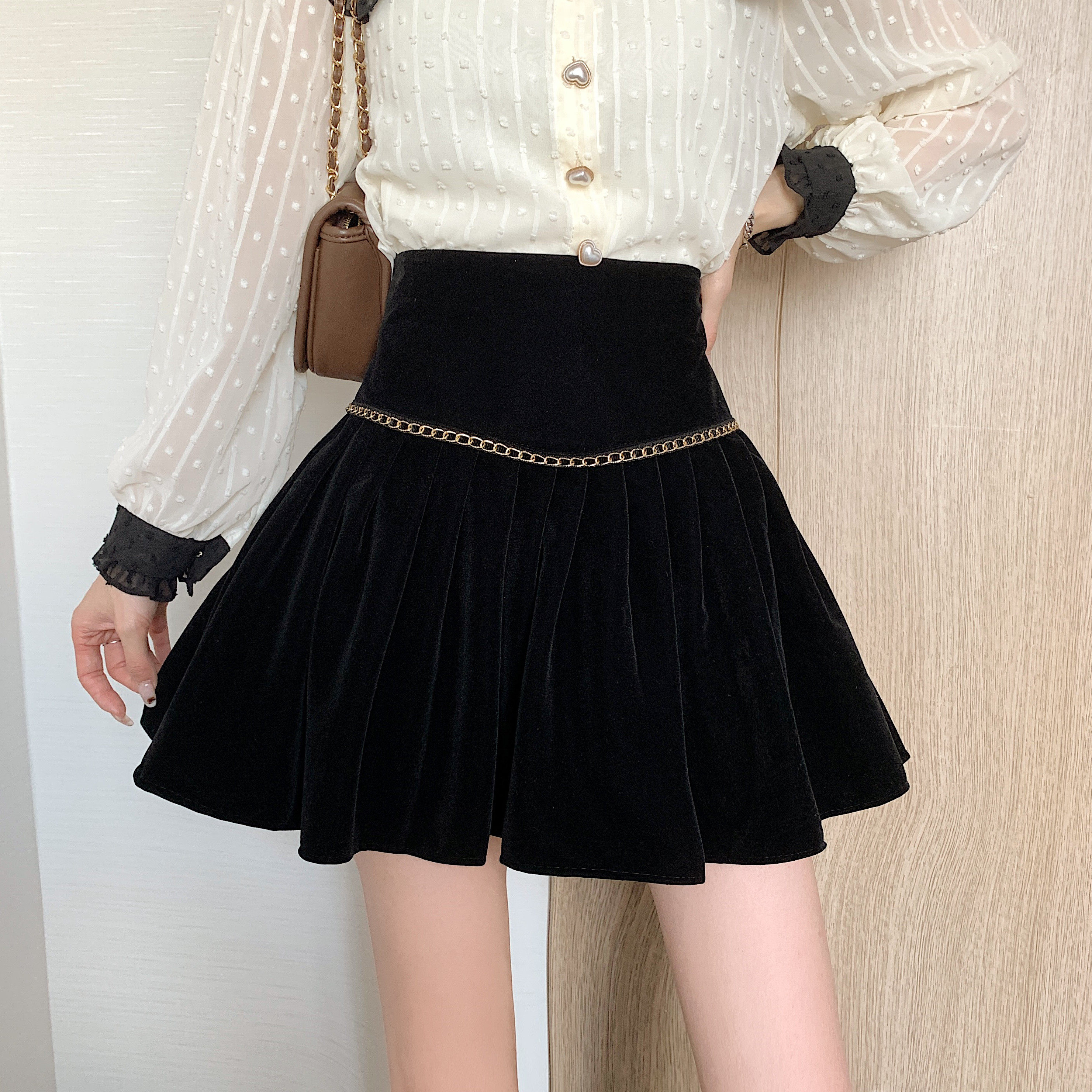 金丝绒百褶裙女