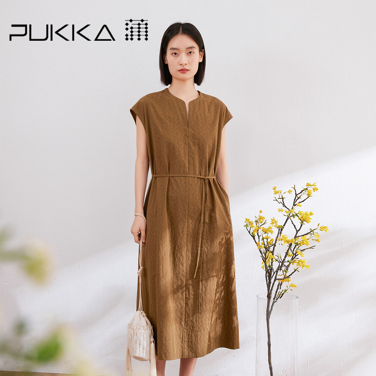 蒲PUKKA 新中式圆领收腰纯棉连