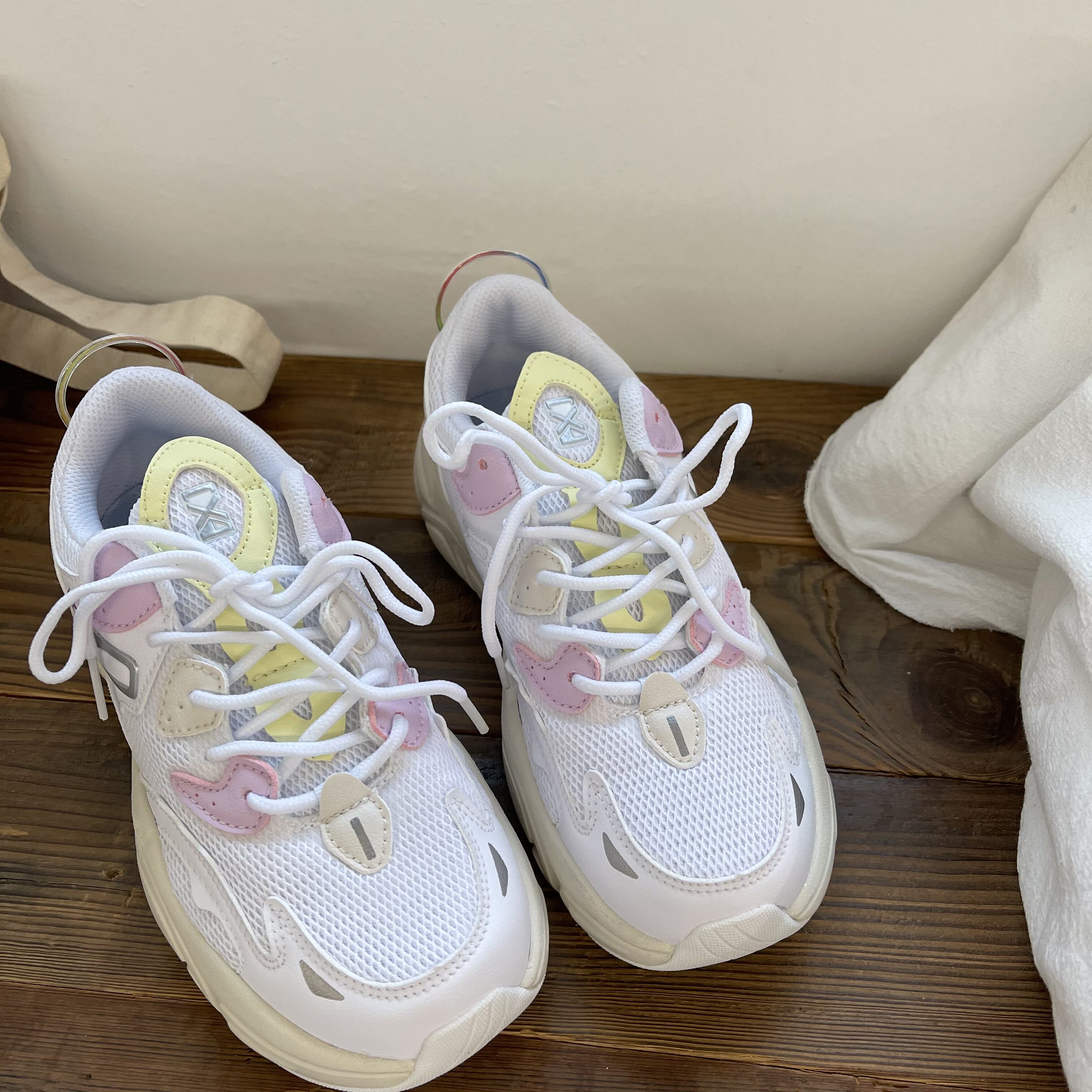 ins学院风白色运动鞋女学生ulzzang网面透气百搭原宿厚底老爹鞋潮