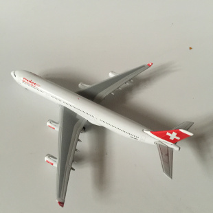 1:500STARJETS空客A340-300瑞士航空客机飞机模型|msdalam kategori Toy/bayi/teka-teki/blok bangunan/model, model statik, model pesawat - dari Buy2taobao.com untuk memberikan perkhidmatan ejen Taobao profesional membeli