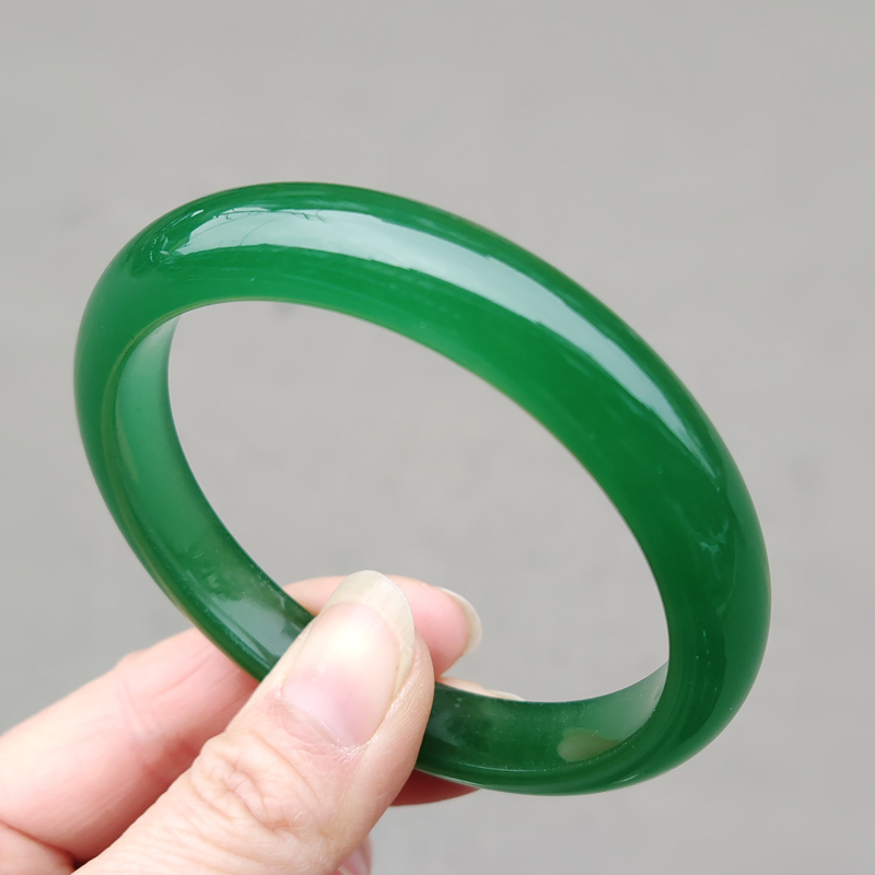 53-69mm高货真品天然玉石镯子翠绿色东陵玉手镯少女细窄条玉镯