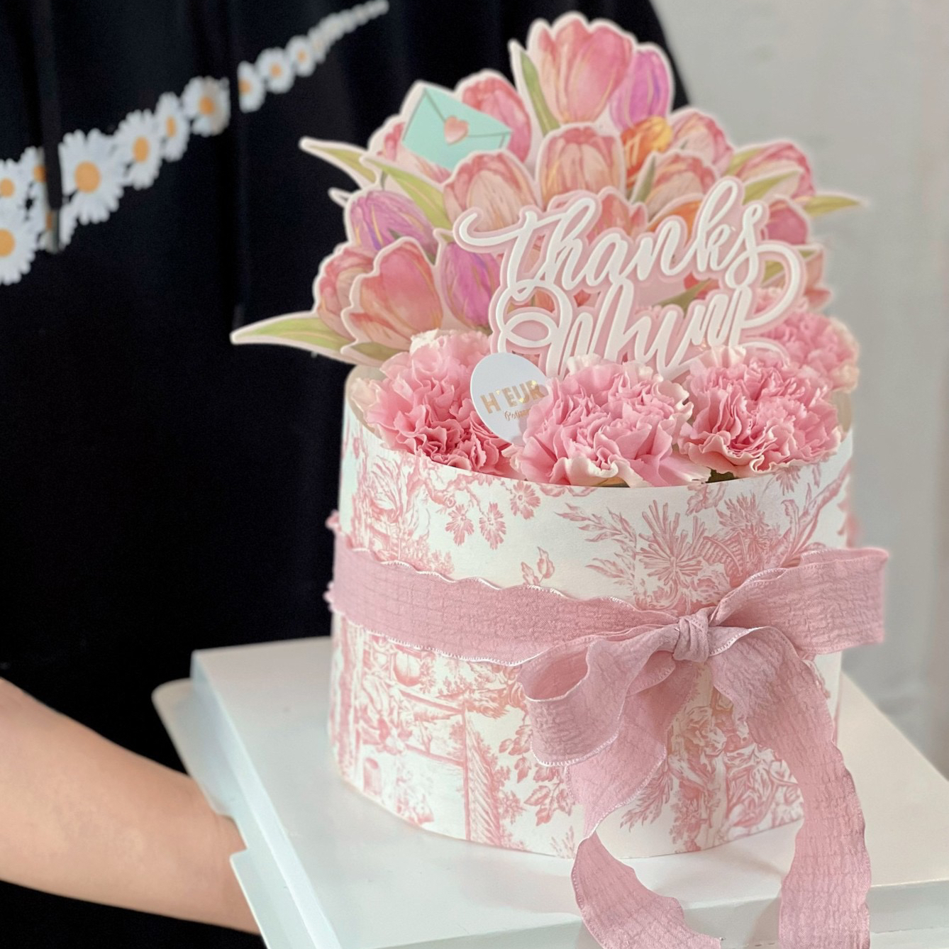 母亲节康乃馨花束蛋糕装饰摆件复古印