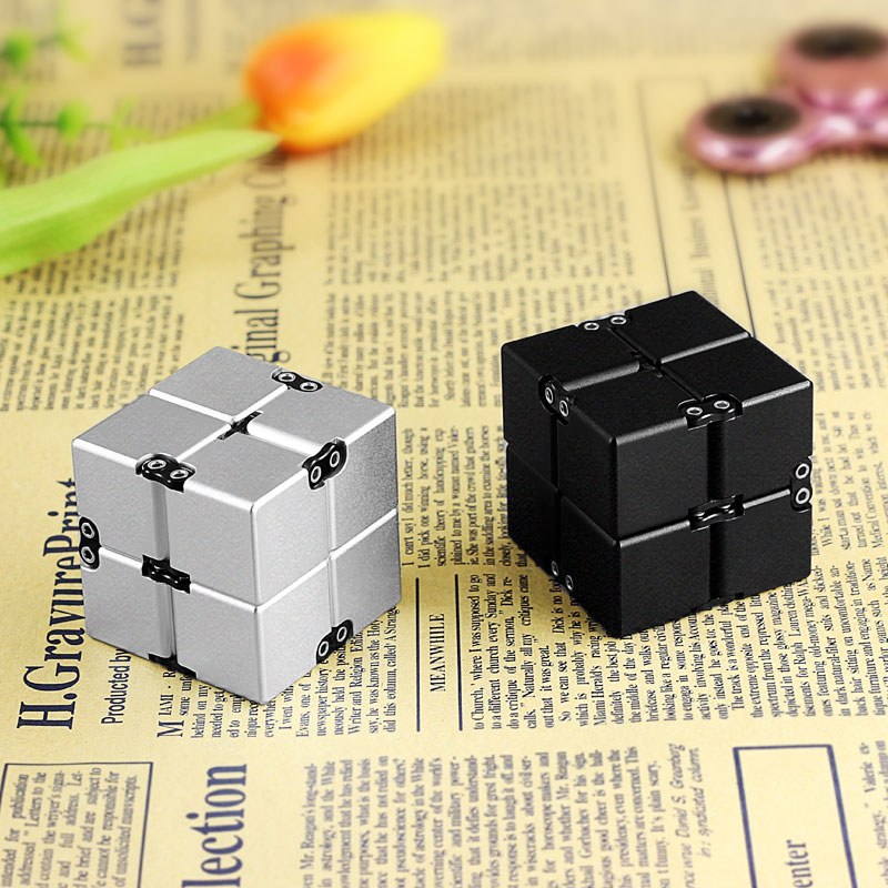 infinity cube無限魔方美國合金實心口袋魔方鋁減壓神器解壓玩具在類目 玩具/童車/益智/積木/模型, 解鎖/迷宮/魔方/智力玩具, 魔方中 - 來自Buy2taobao.com提供專業的淘寶代購服務