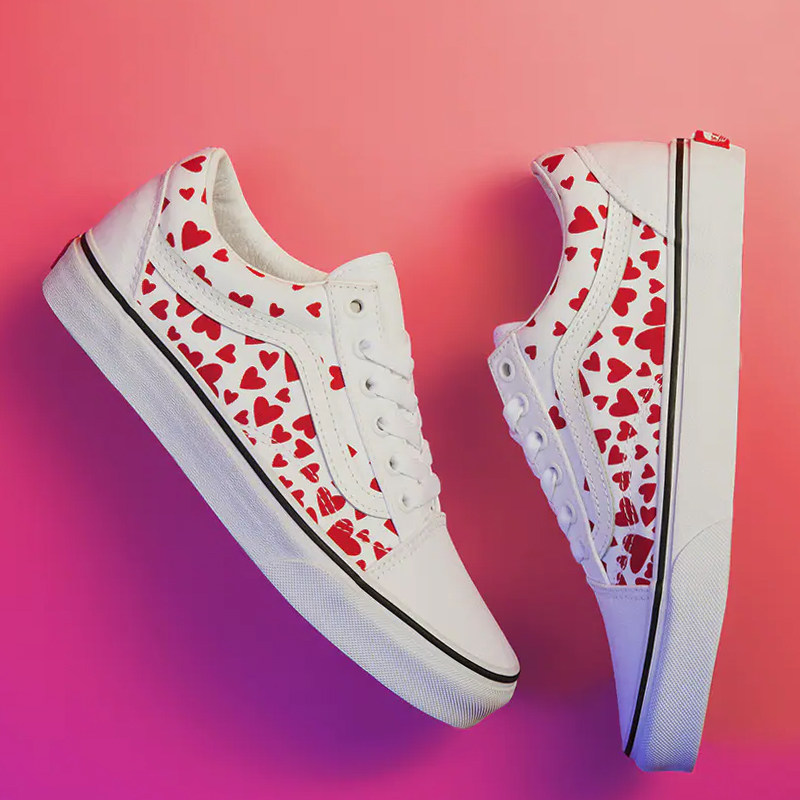 vans春季女鞋old skool低帮情人节限定爱心款帆布板鞋vn0a3wkt4s0