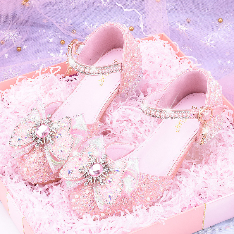 女童艾莎公主水晶高跟凉鞋2024夏爱莎软底礼服珍珠闪钻舞台演出鞋