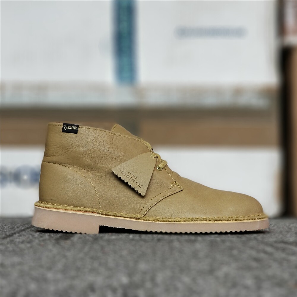 现货其乐限量款clarks originals gtx防水沙漠靴中筒英伦系带男靴