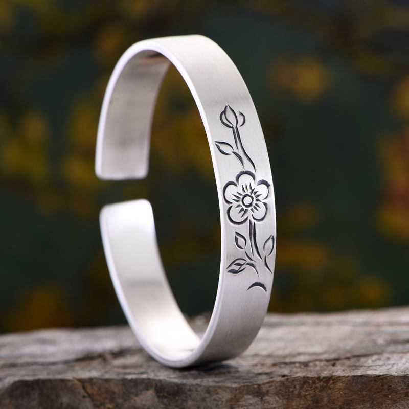 银手镯男女梅花s999足银简约实心个性银手环送女友礼物刻字银镯子