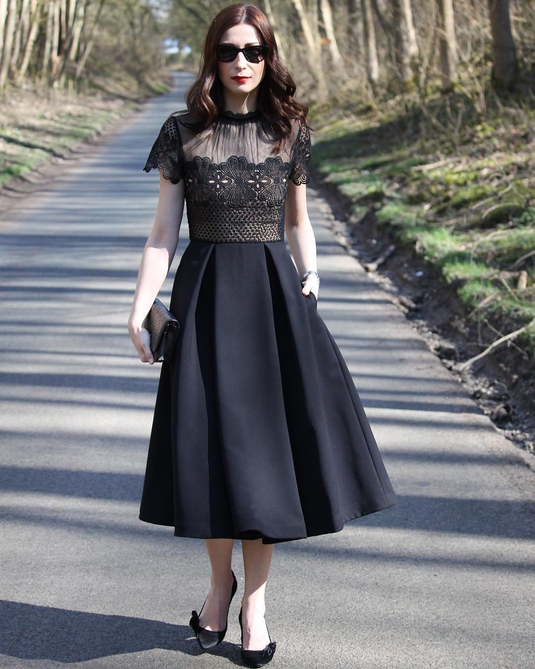 self-portrait 吊带深v 抽折燕尾百褶连衣裙