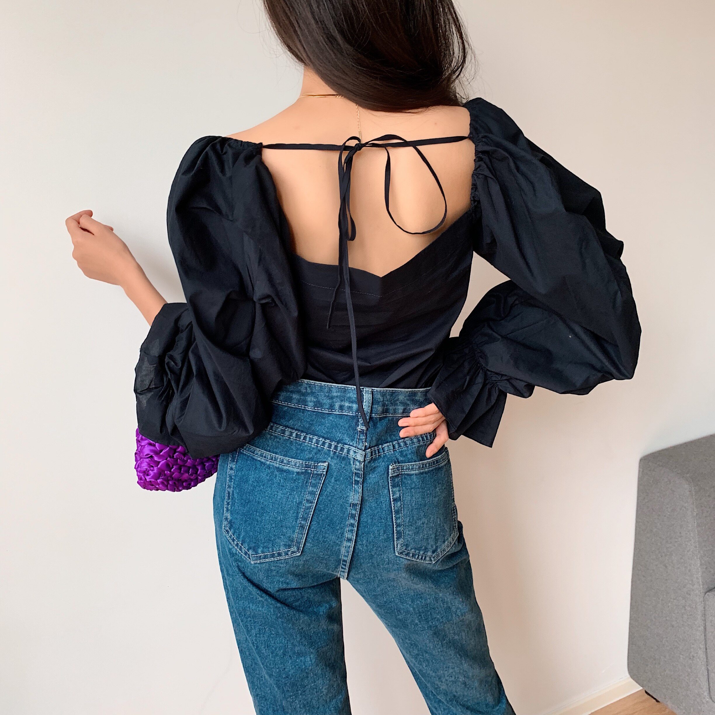 性感 秋季_ndz 一字领露肩上衣女性感宫廷风白色泡泡袖衬衫露背长袖