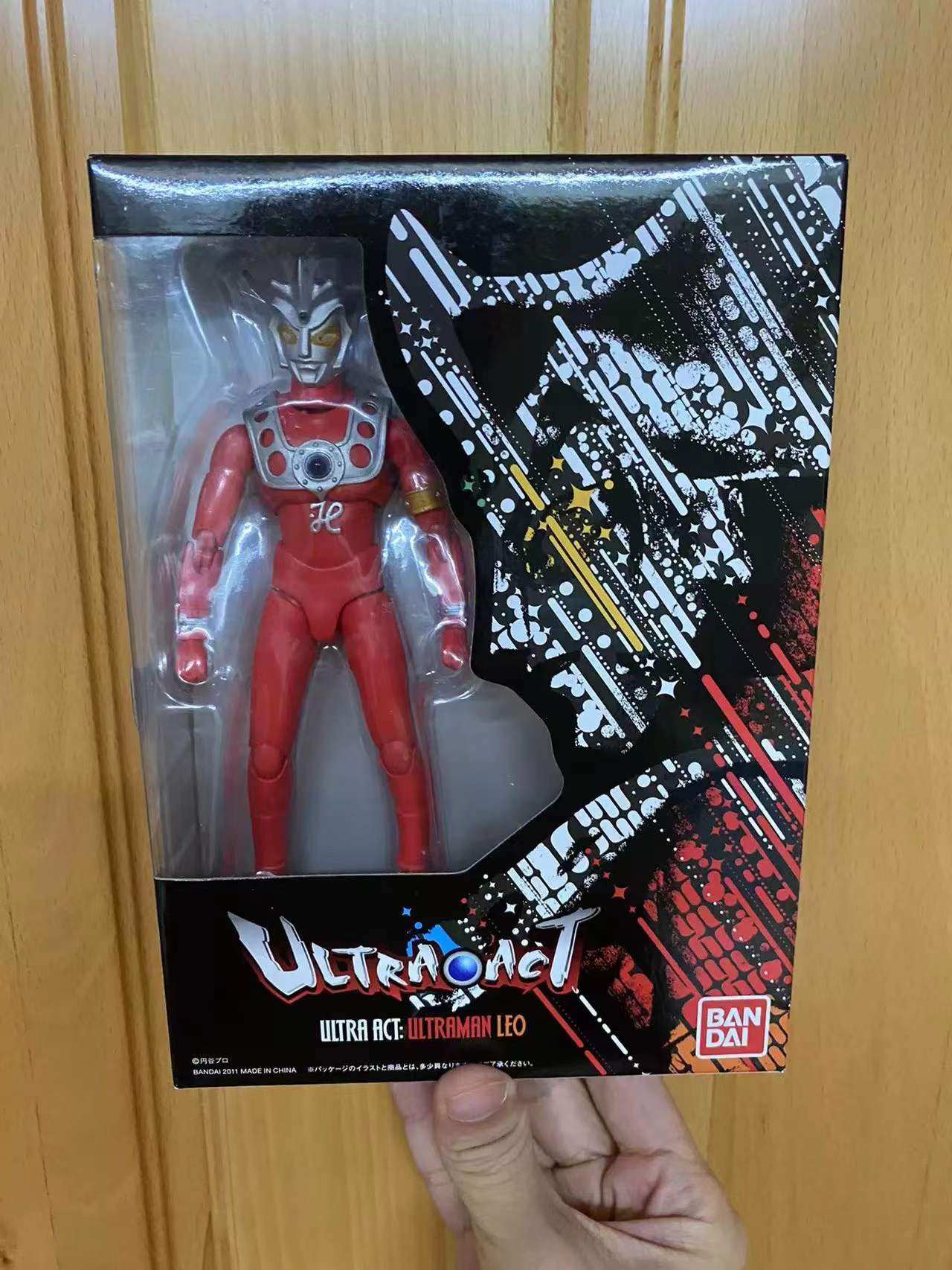 雷欧奥特曼act万代