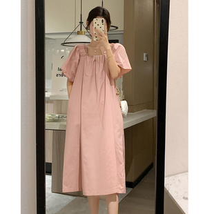 女宽松连衣裙粉色夏季新款设计感网红款薄款方领连衣裙中长裙大码