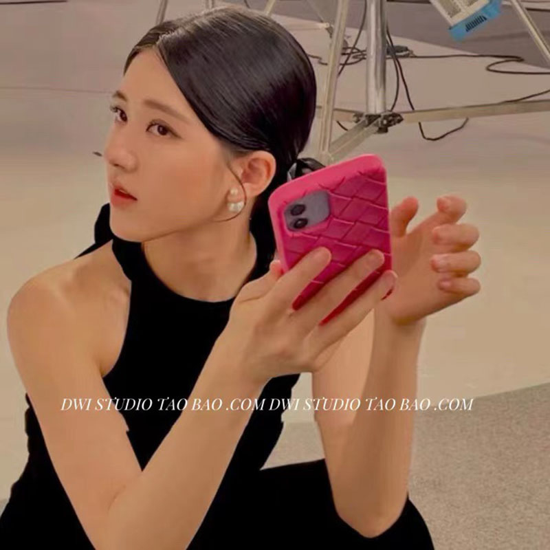 iphone12promax手机壳明星同款