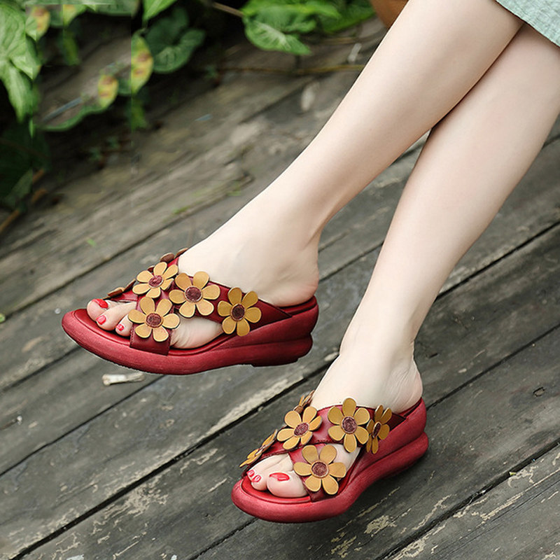 小婉高品质手工真皮复民族风凉拖鞋女夏外穿坡跟舒适百搭花朵皮拖