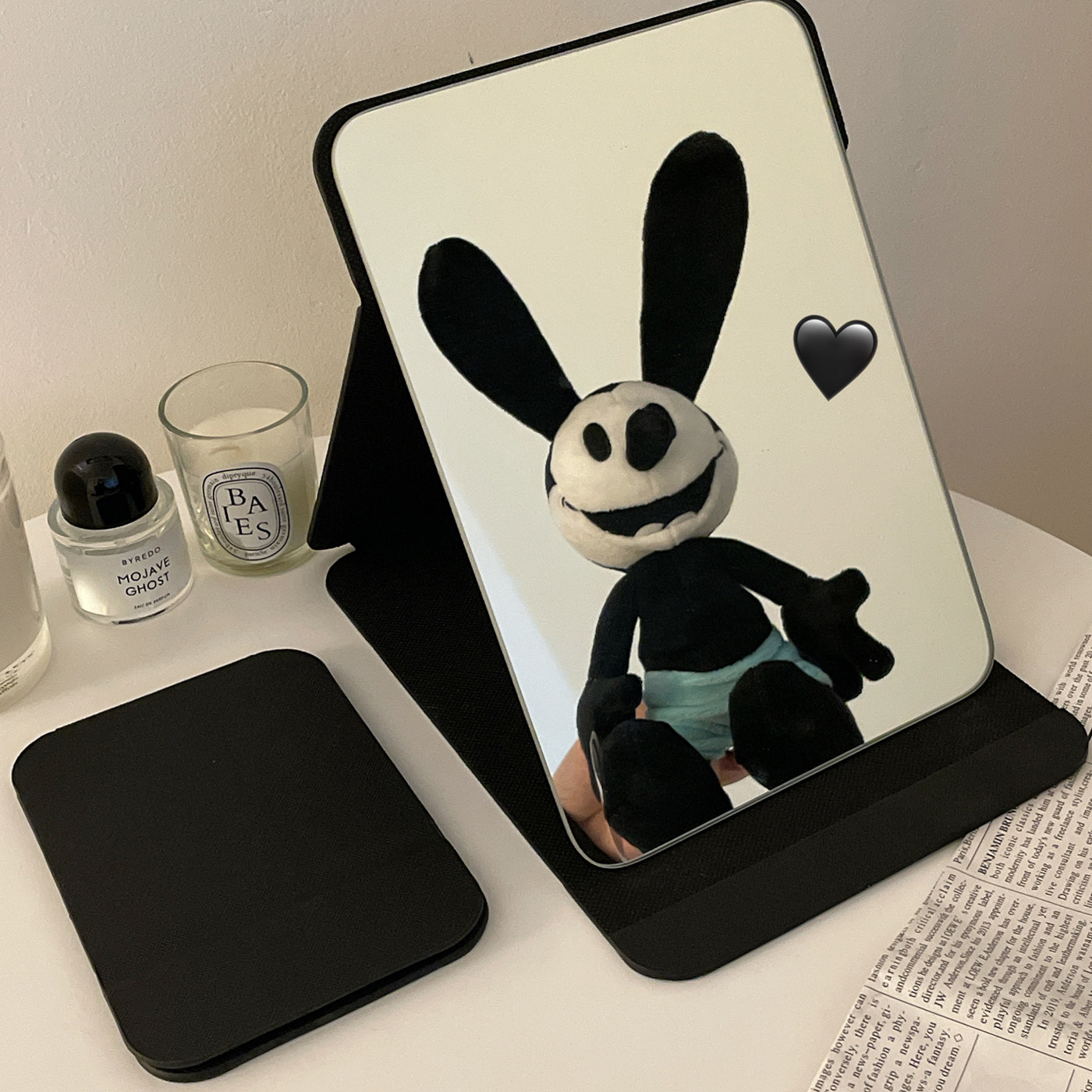 ins简约折叠小镜子女黑色台式桌面化妆镜便携学生宿舍可立梳妆镜