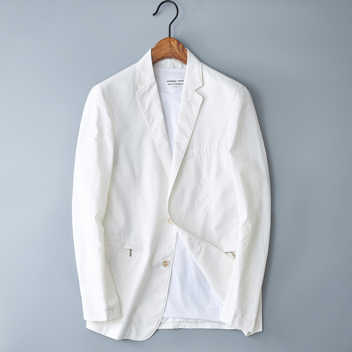 白色西装男士春夏轻薄款修身韩版时尚潮休闲单件西服上衣大码外套