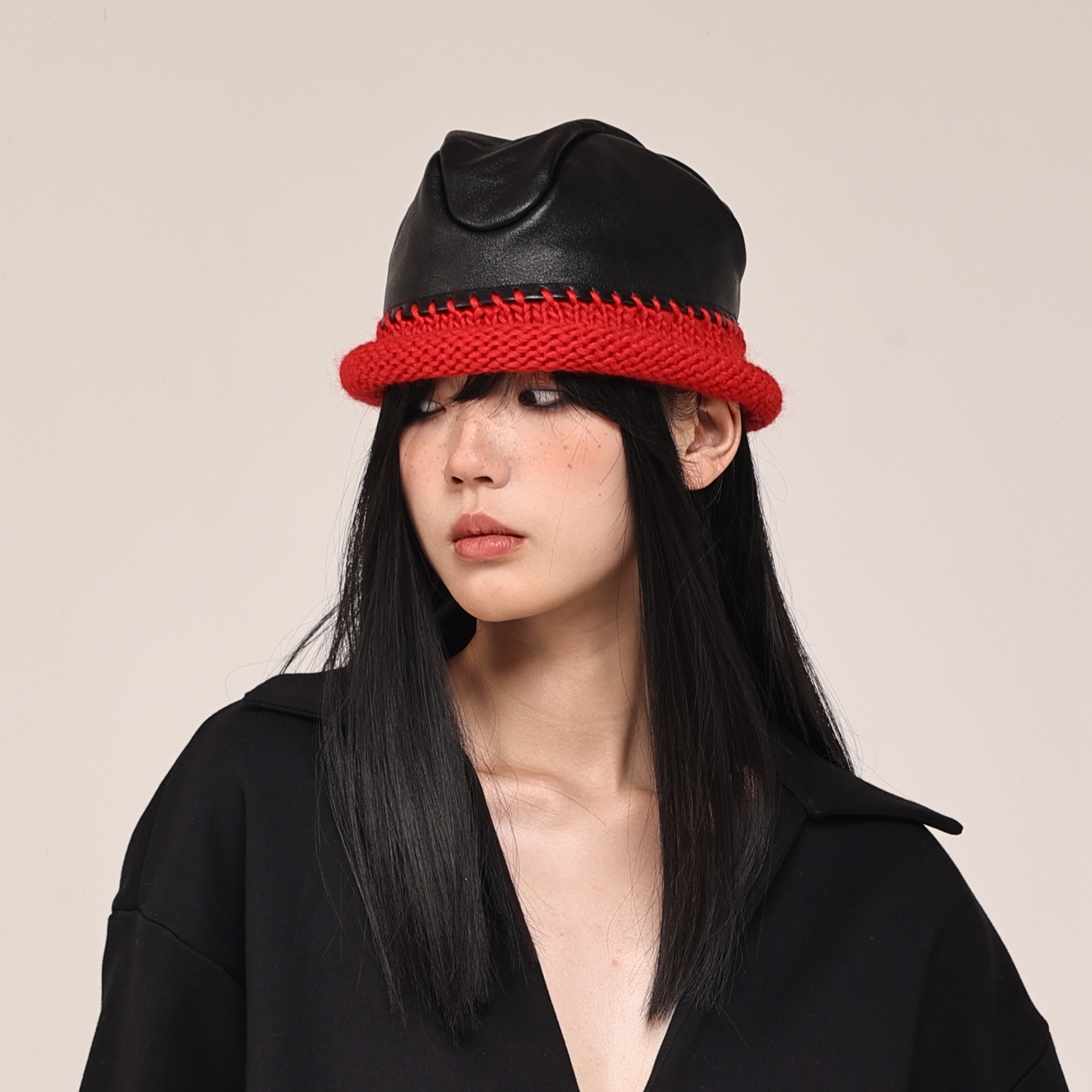 YEZI OD 原创设计 PU皮革拼接毛线针织渔夫帽不规则小众手工盆帽