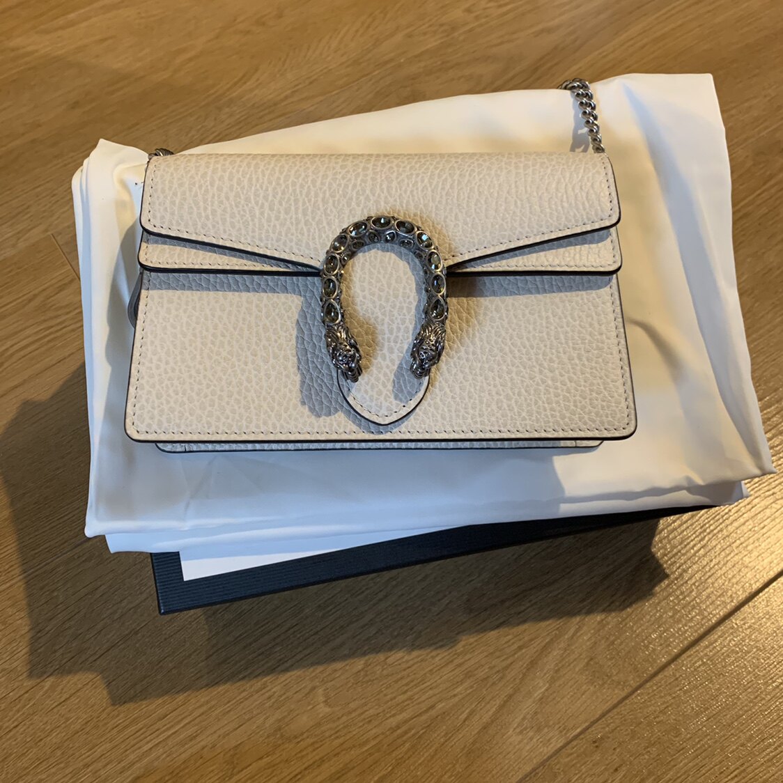 在途现货|英国gucci古驰dionysus超迷你supermini酒神包米白色