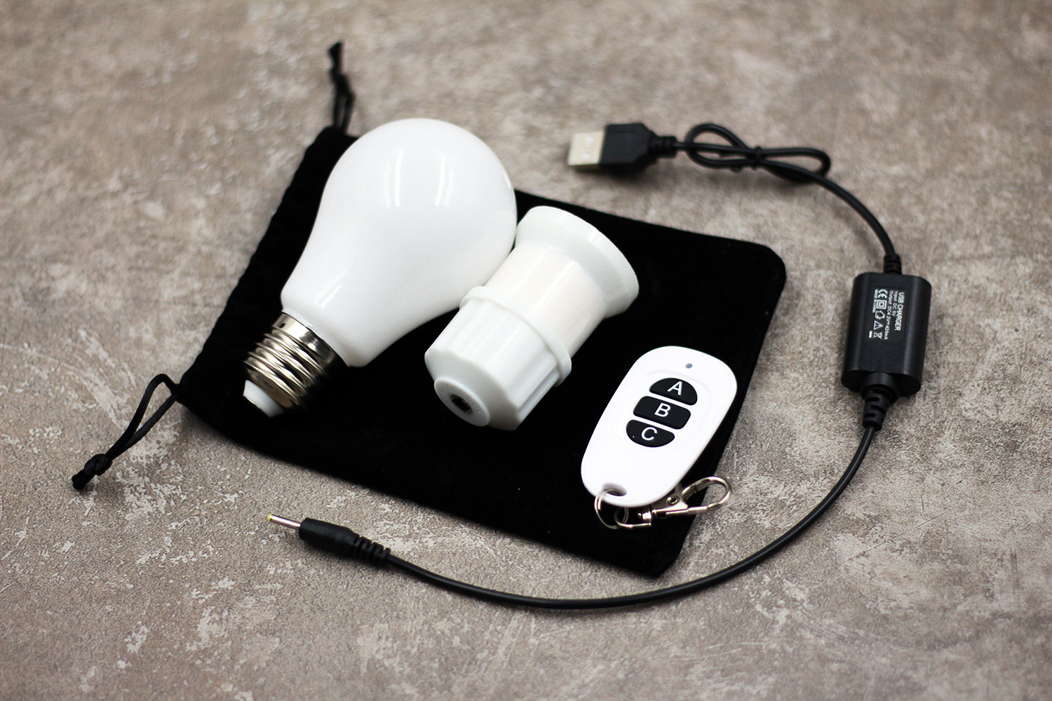 舞台魔术道具 新遥控彩色灯泡 三色充电 意念灯泡自亮 shine 2.