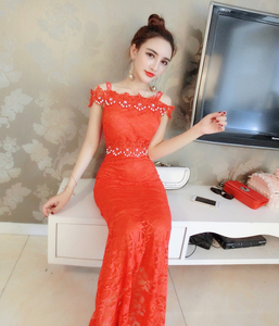 New sexy one line collar lace slim fitting fishtail Hand Beaded Evening Dress Dress