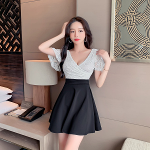 Real shooting sexy V-neck low chest big swing dress lace short sleeve night work clothes