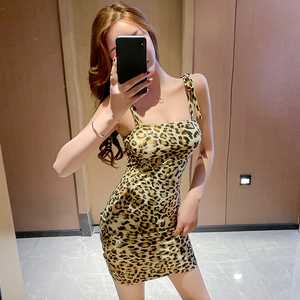 The model actually took a new sexy large elastic body tight bandage leopard suspender dress